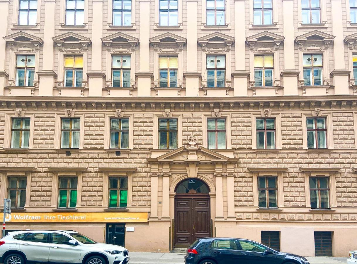 Modern Suite City Center Wien Ngoại thất bức ảnh